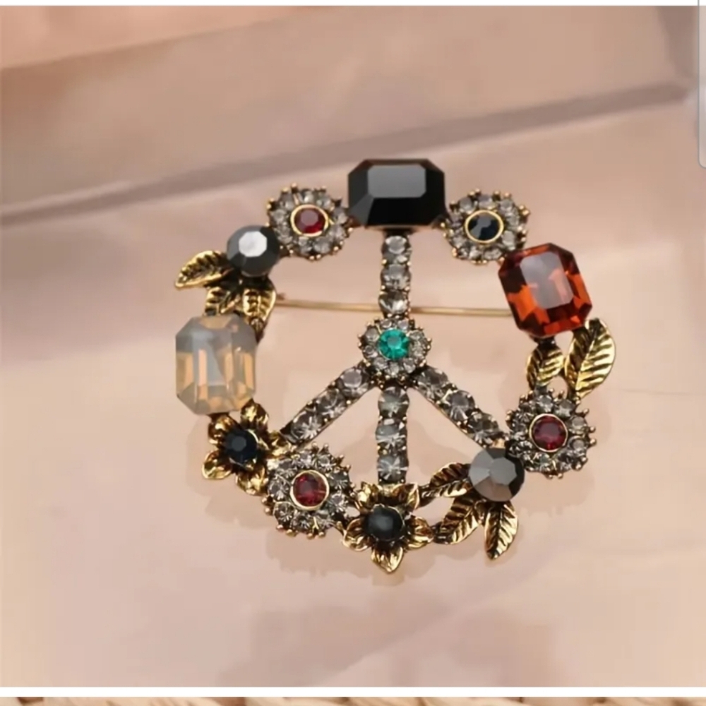 Peace Sign Brooch/Pin. Colorful Jewelled Design. Top Seller. Last 1. New - Picture 2 of 7